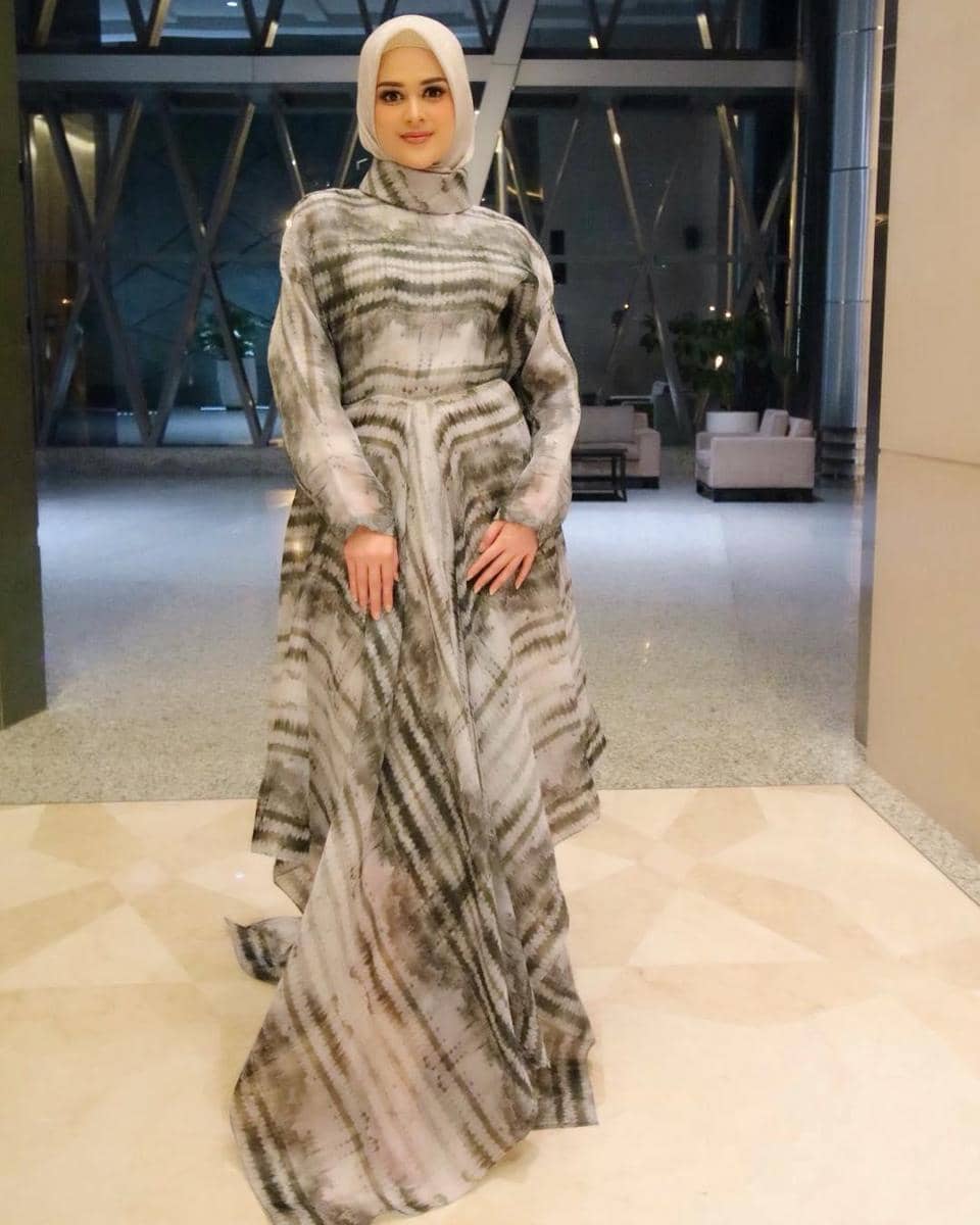 Instagram.com/cutratumeyriska