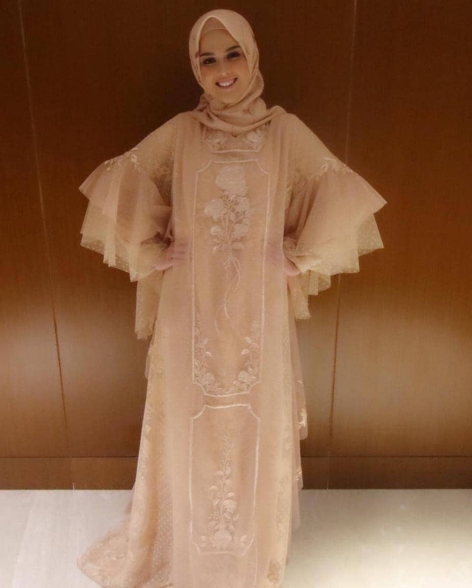 Instagram.com/cutratumeyriska