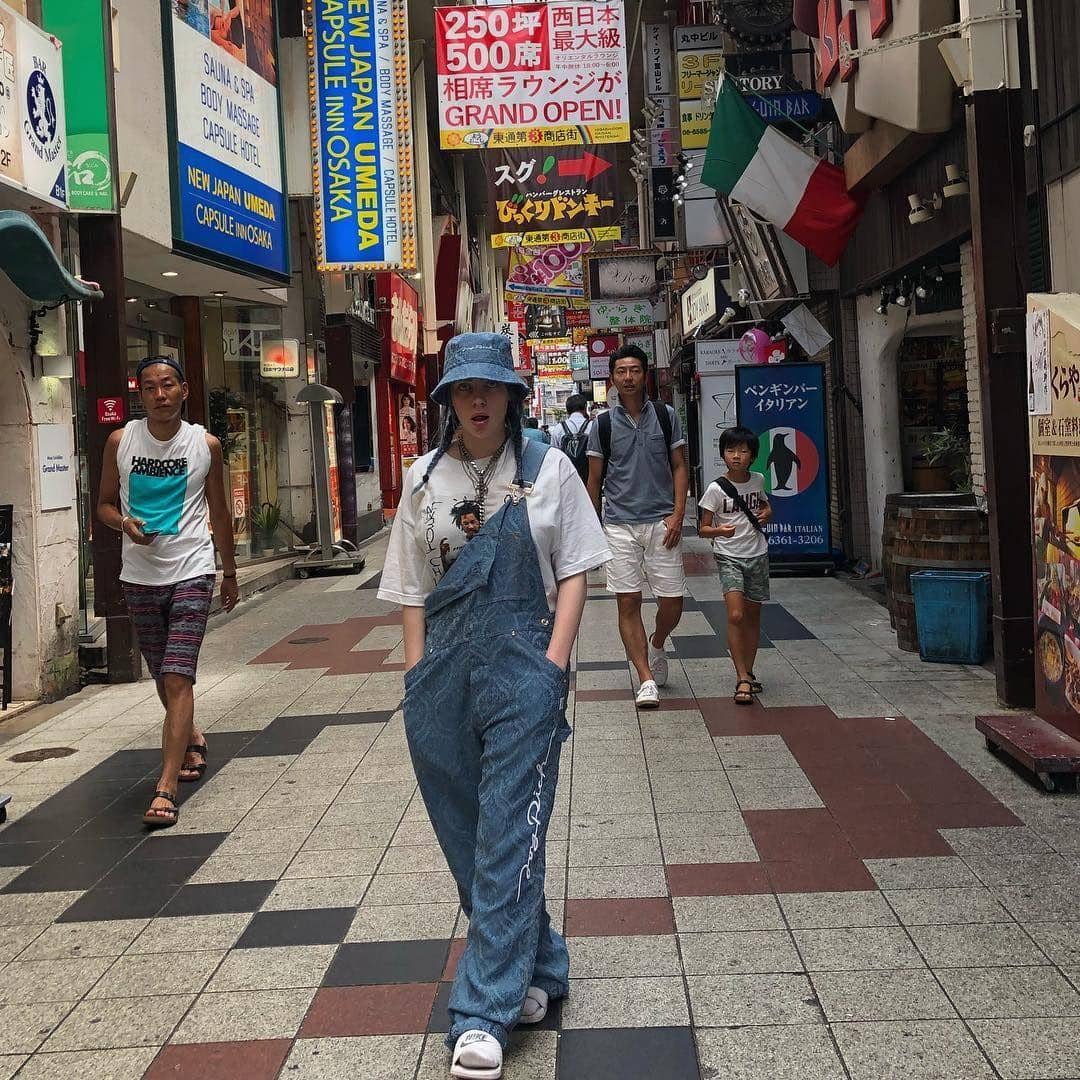 Instagram.com/billieeilish