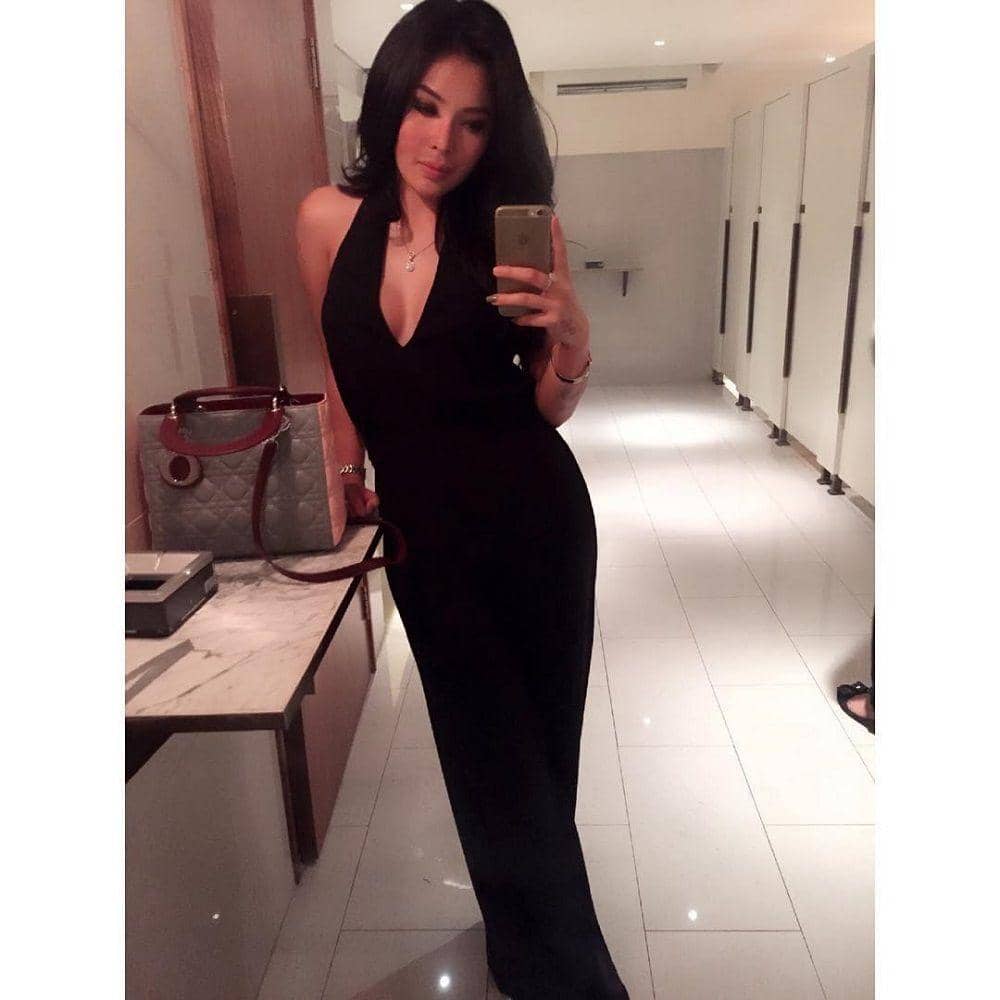 Instagram.com/elviacerolline