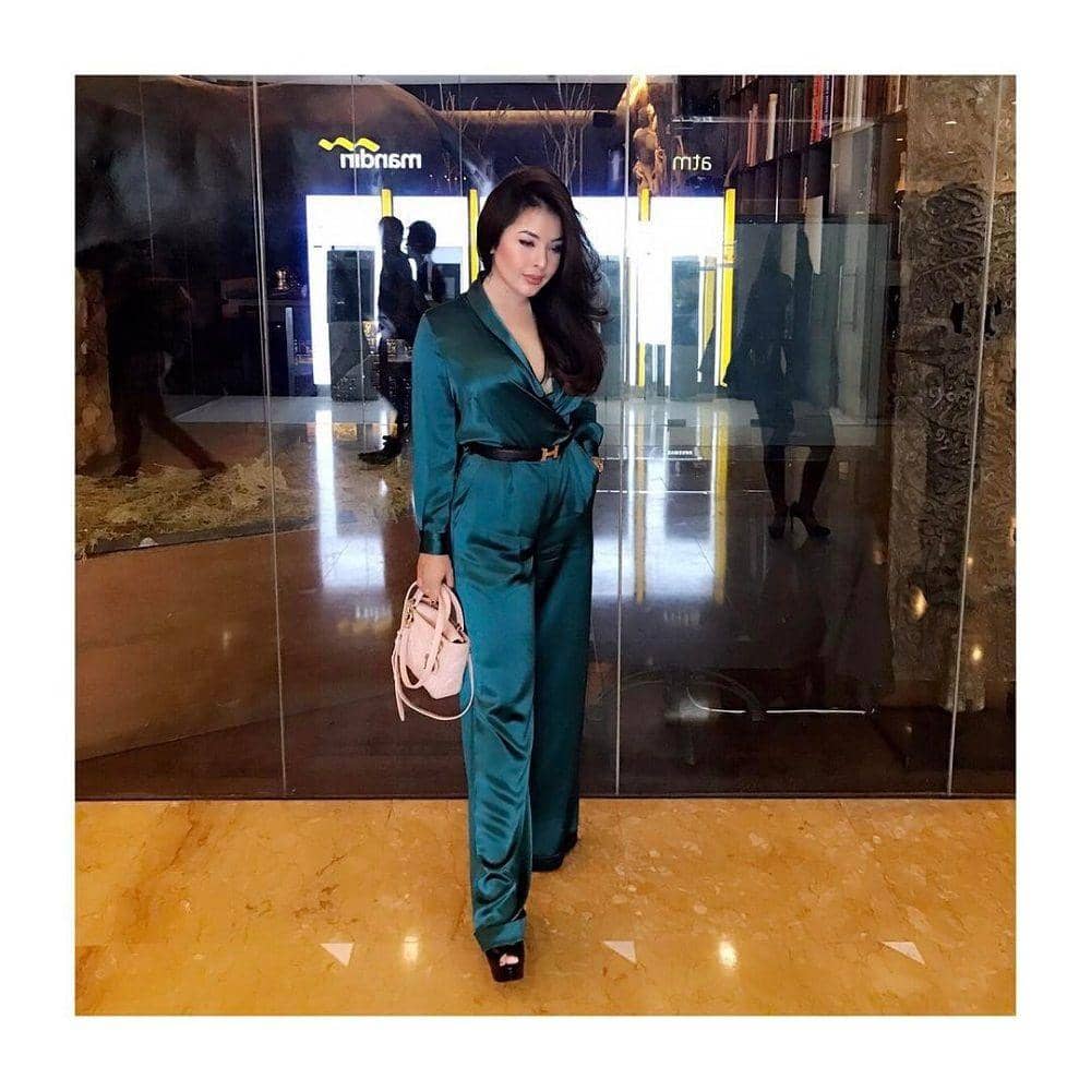 Instagram.com/elviacerolline