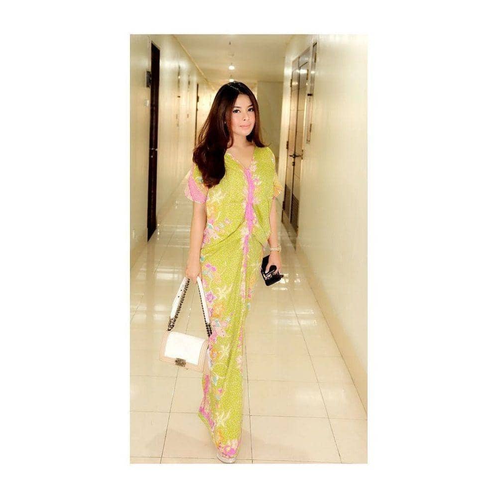 Instagram.com/elviacerolline