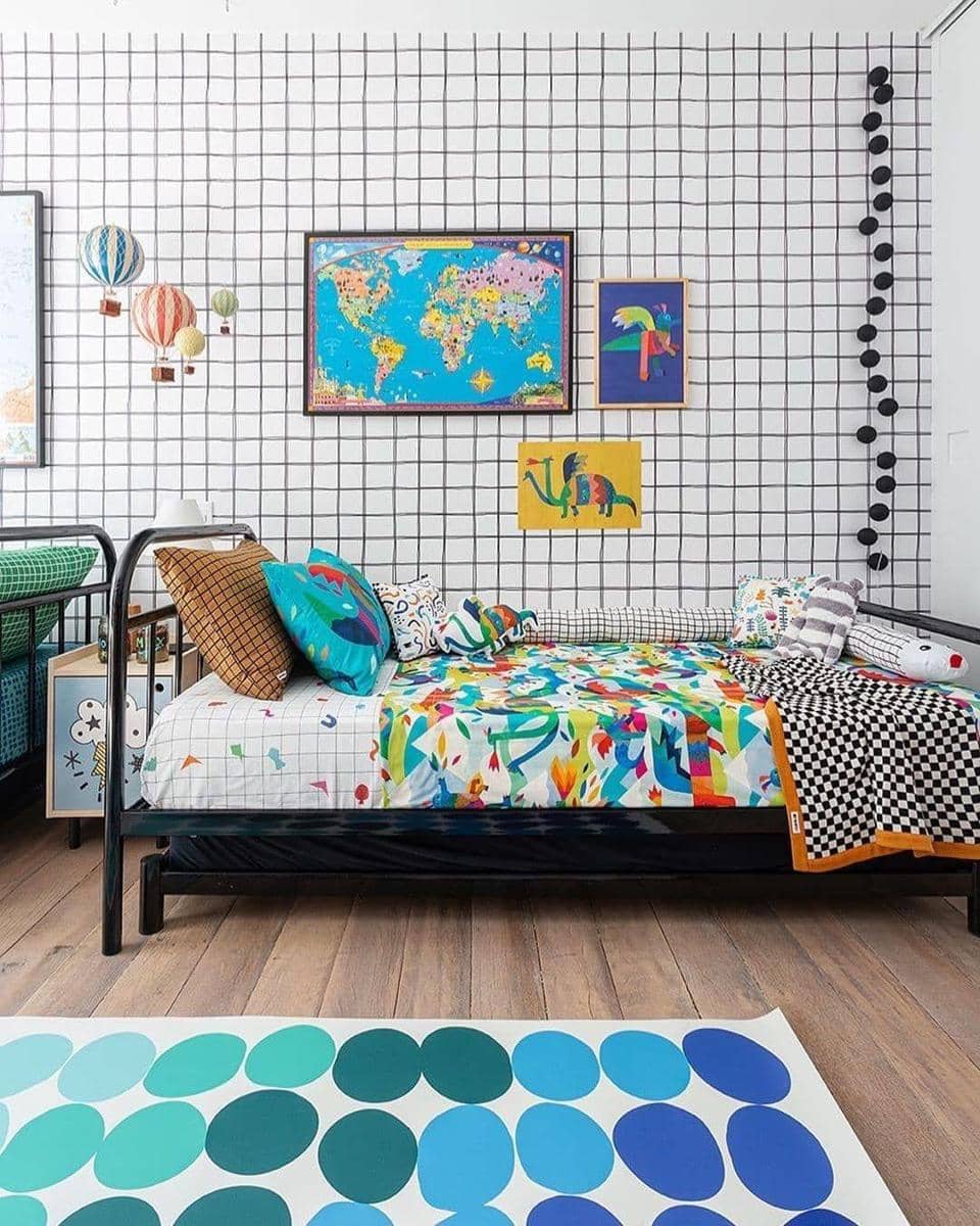 instagram / @boysroominspo