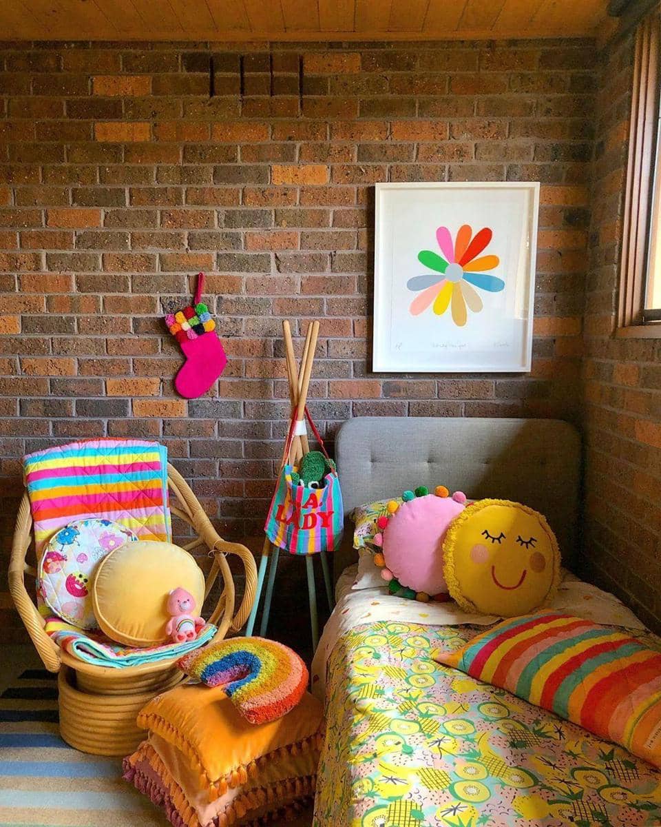 instagram / @thecolourtribe