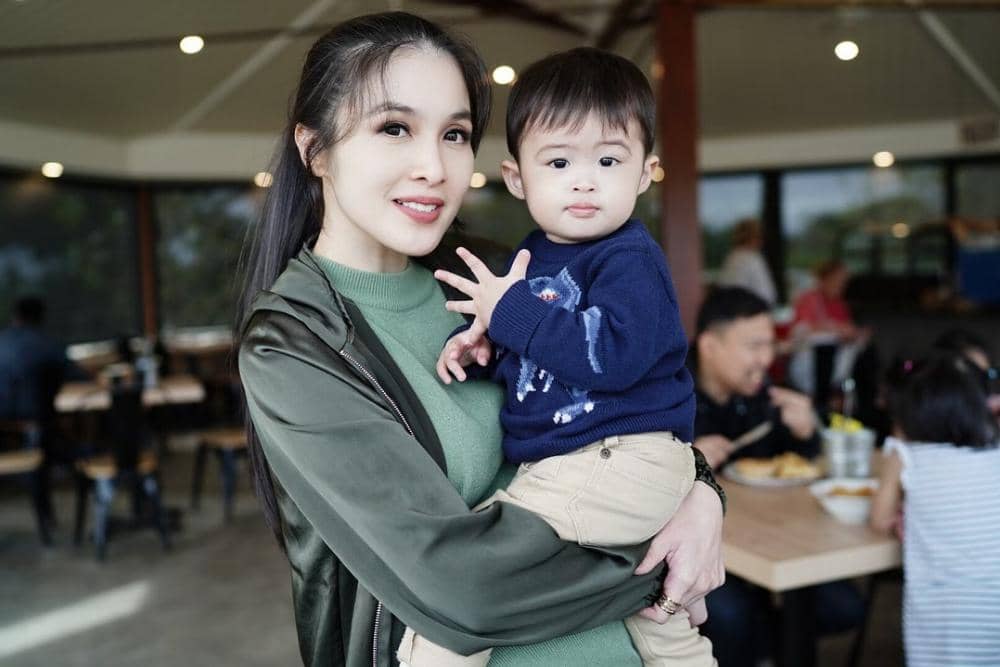 Instagram.com/@sandradewi88