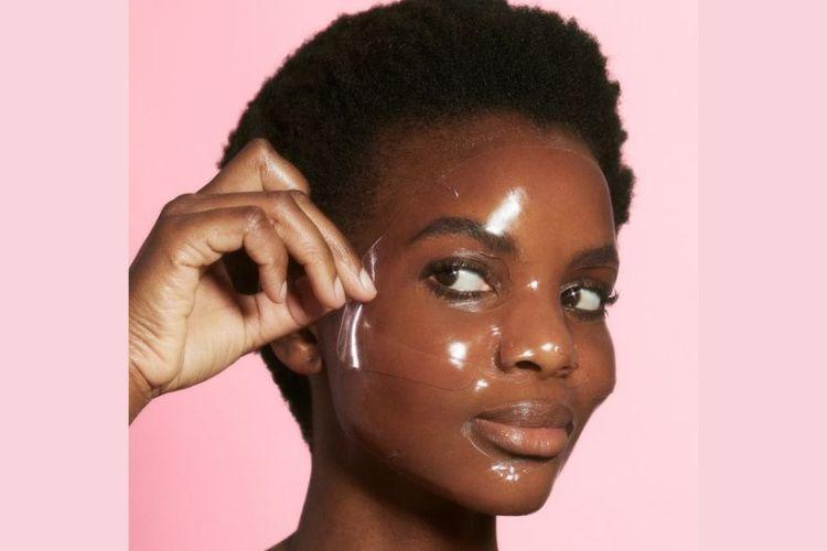 Benarkah Sheet Mask Efektif Merawat Kulit Wajah? Ini Penjelasannya!