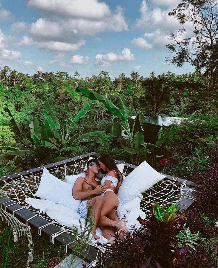 instagram.com/bubblehotelbali/