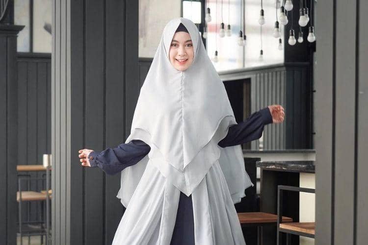 Instagram.com/anisarahma_12