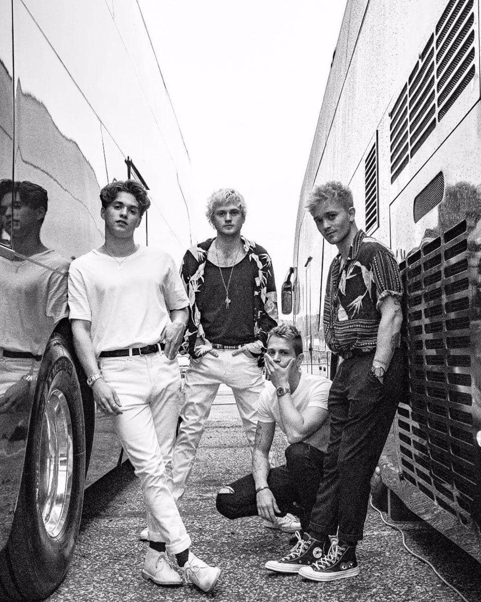 Instagram.com/thevamps