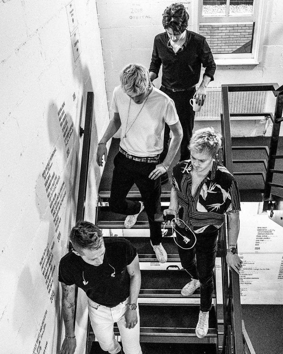 Instagram.com/thevamps