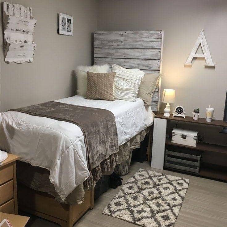 instagram/ @bedsandbedrooms