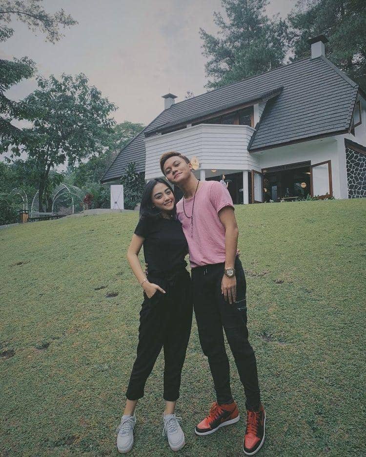 Instagram.com/rizkyfbian