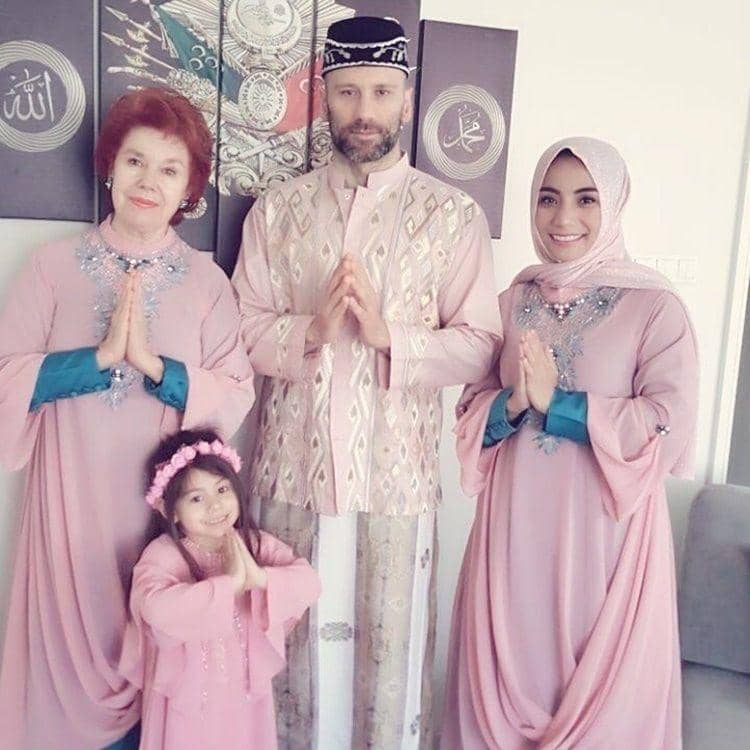 Instagram.com/siti_perk