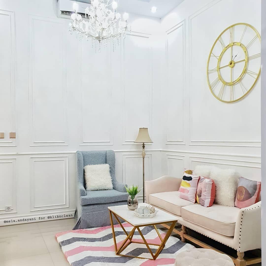 Instagram.com/mela_andayani