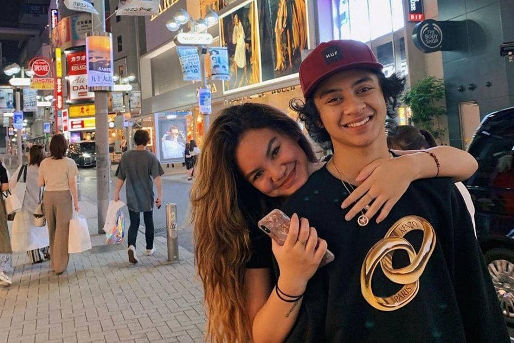 Instagram.com/@shafaharris