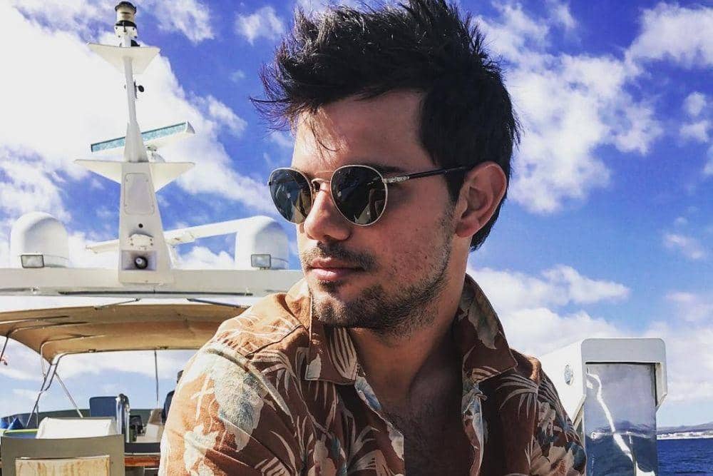 Instagram.com/@taylorlautner