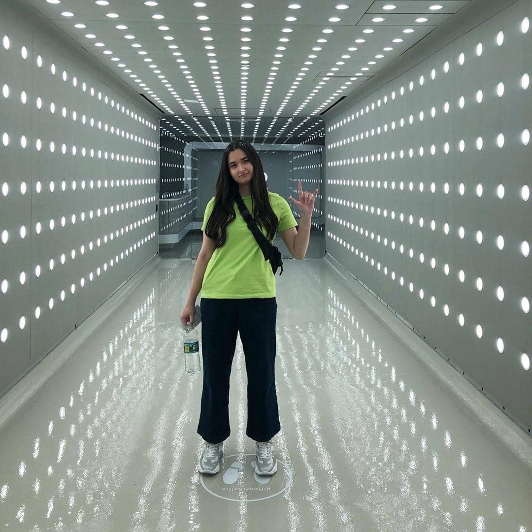 Instagram.com/stephaniepoetri