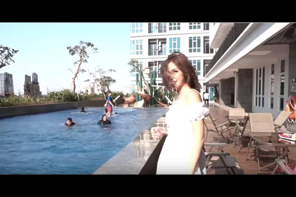 YouTube.com/Jessica Iskandar