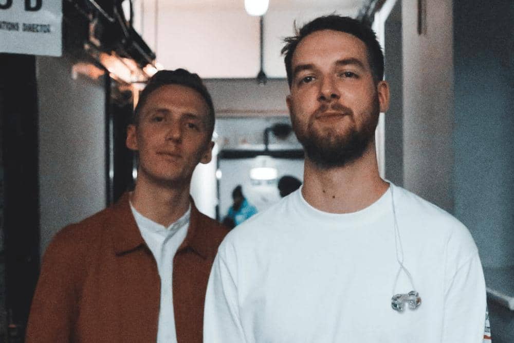 Instagram.com/@hellohonne