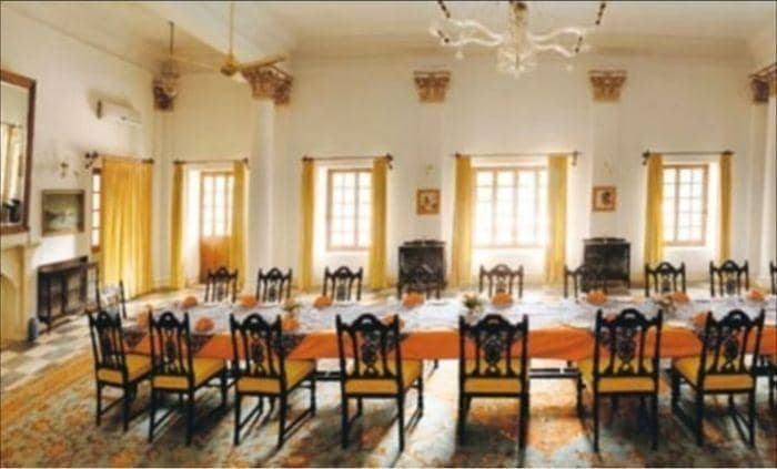 youtube.com/entertainmentchanel10