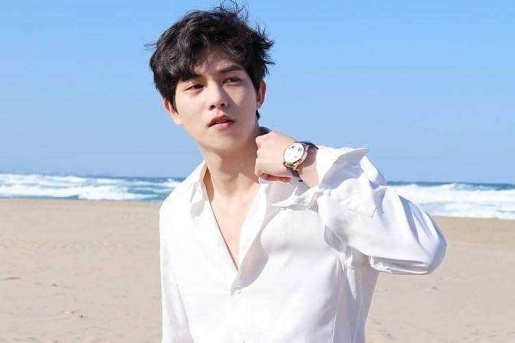 Facebook.com/CNBLUEOfficial