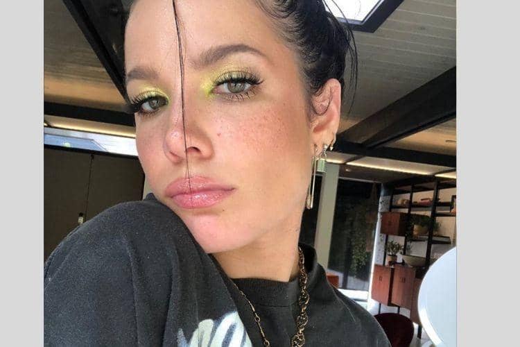 Instagram.com/@iamhalsey