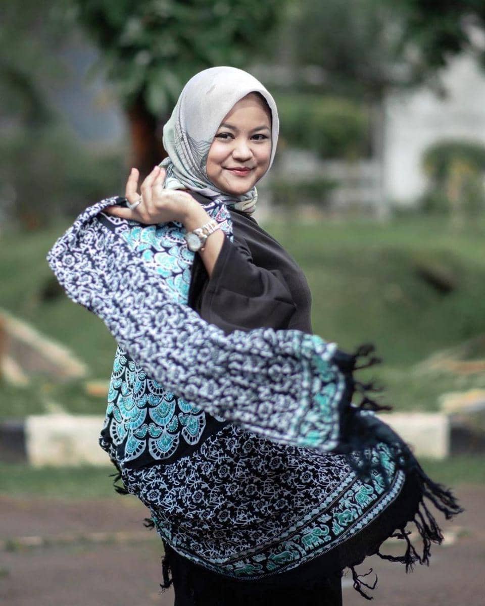 instagram.com/divanadia