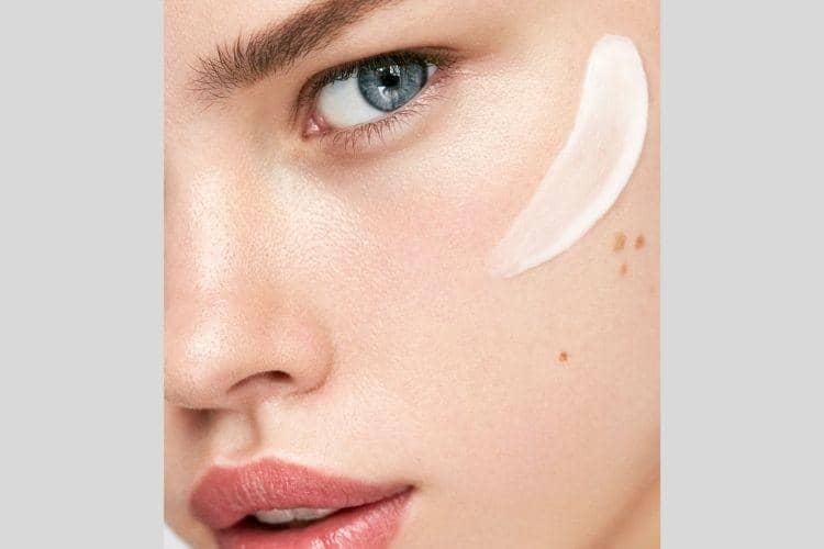 sarahredzikowski.com