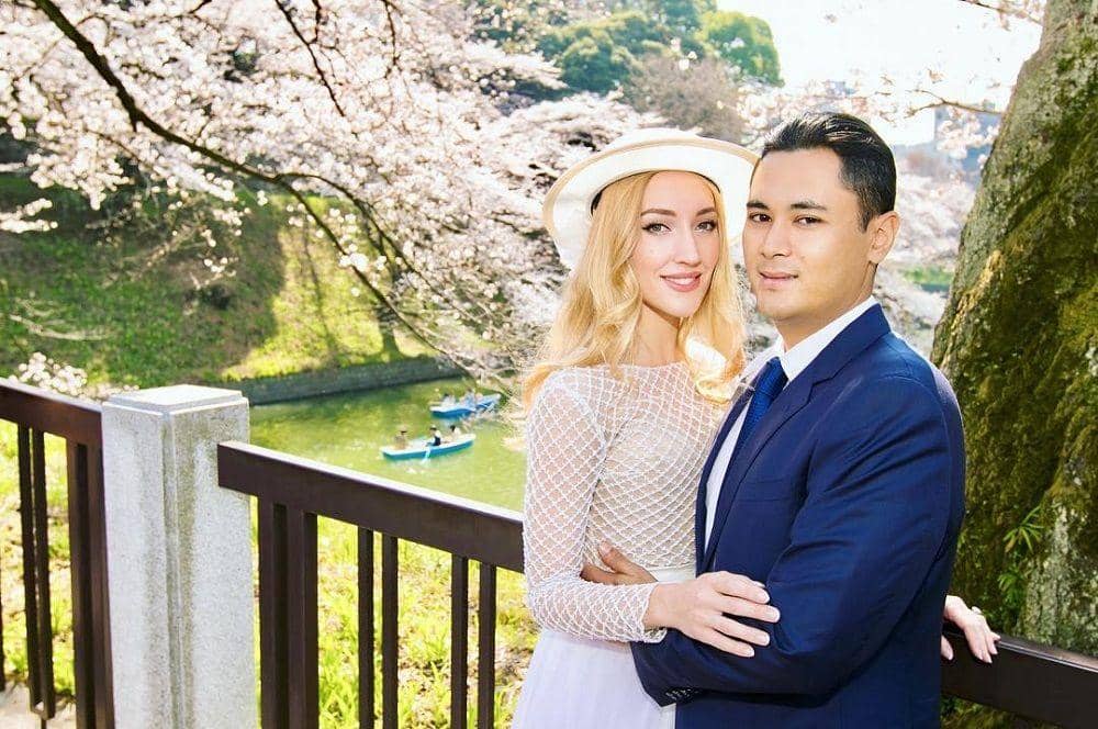 Instagram.com/varshaadhikumoro