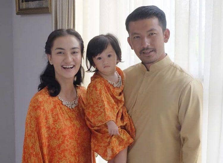 Instagram.com/atiqahhasiholan