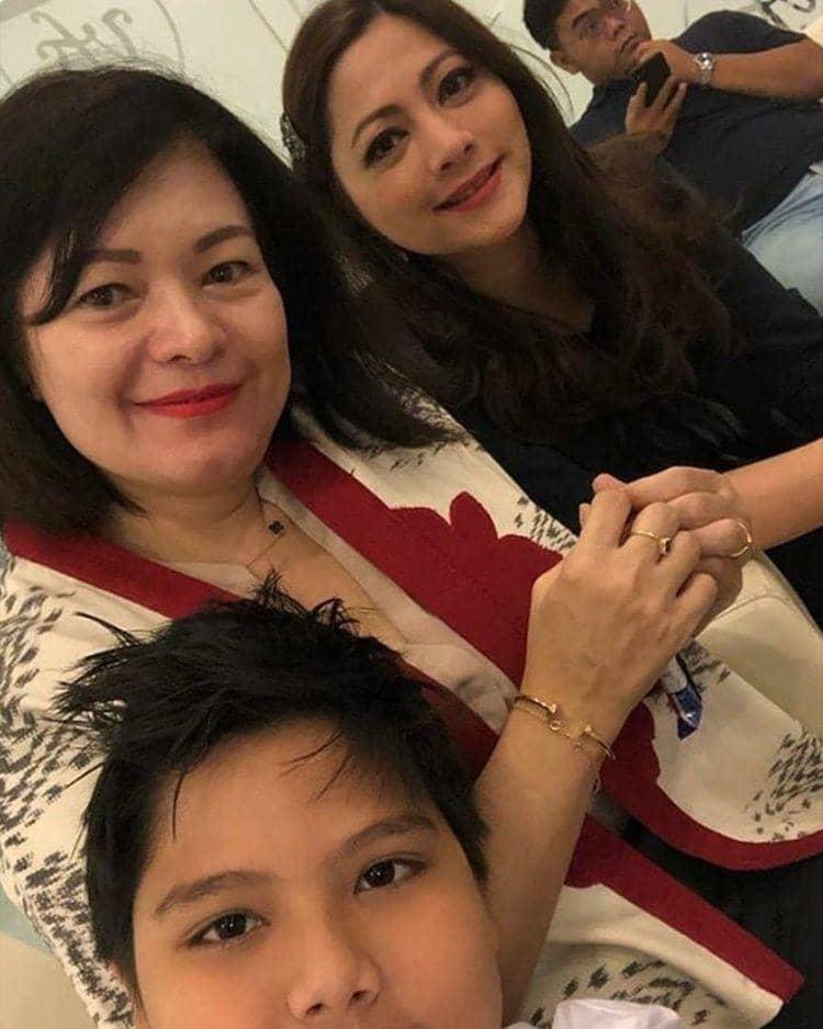 Instagram.com/ofc_cutkekelovers_seindonesia