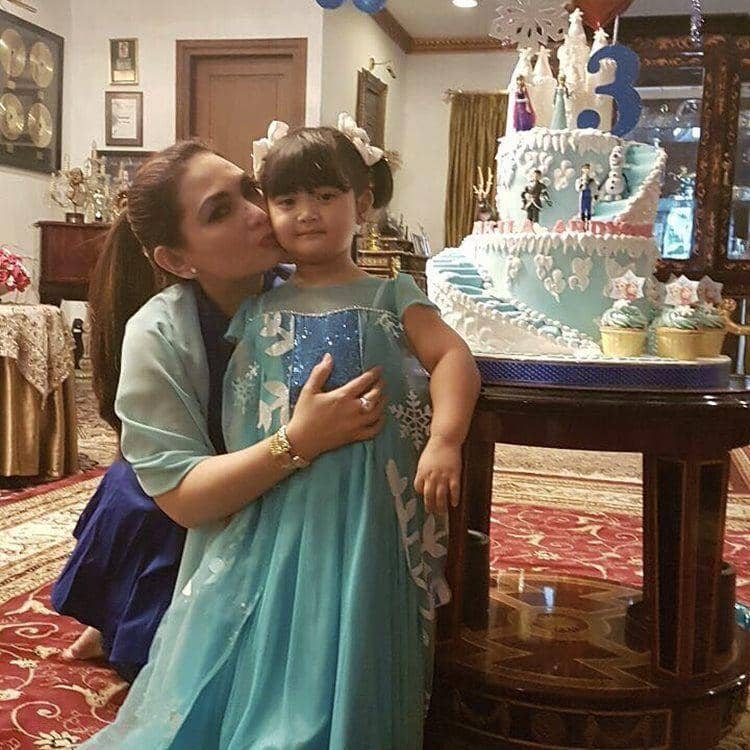 Instagram.com/niadaniatynew