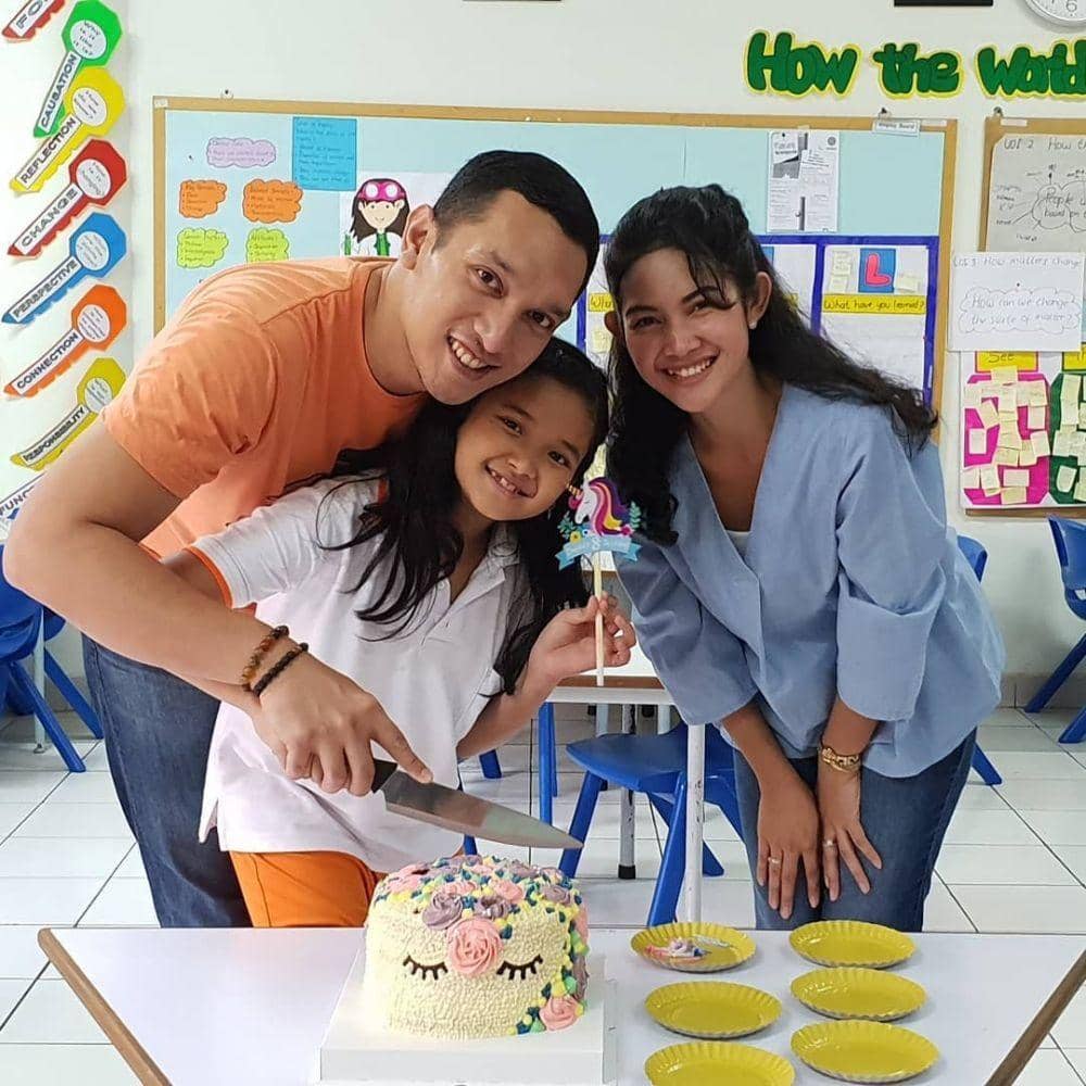 Instagram.com/dashacyra