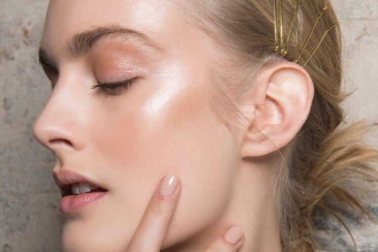 Ternyata Cukup Beragam, Kenalan dengan 7 Jenis Facial Ini Yuk! 