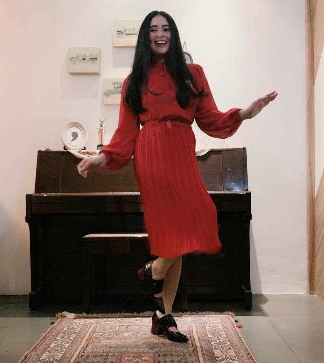 Instagram.com/ayushita