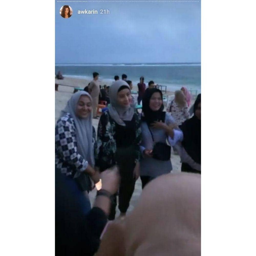 Instagram.com/Awkarin