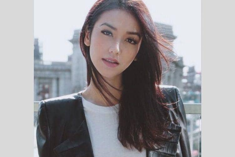 Instagram.com/@vaelovexia