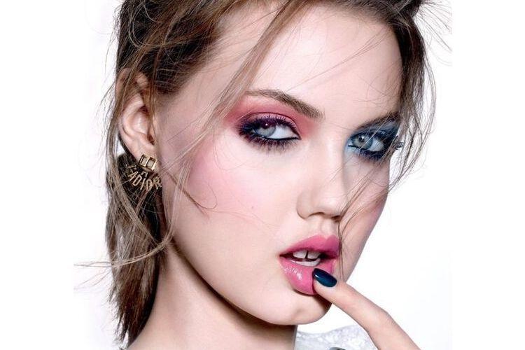 Ini 7 Tanda Kalau Kosmetik yang Kamu Gunakan Tidak Cocok 