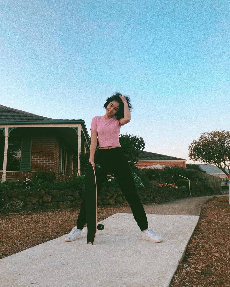 Instagram.com/vaneshaass