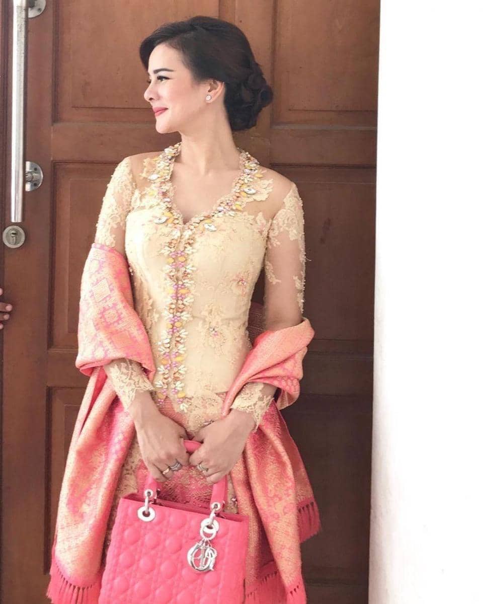 Instagram.com/astridtiar127