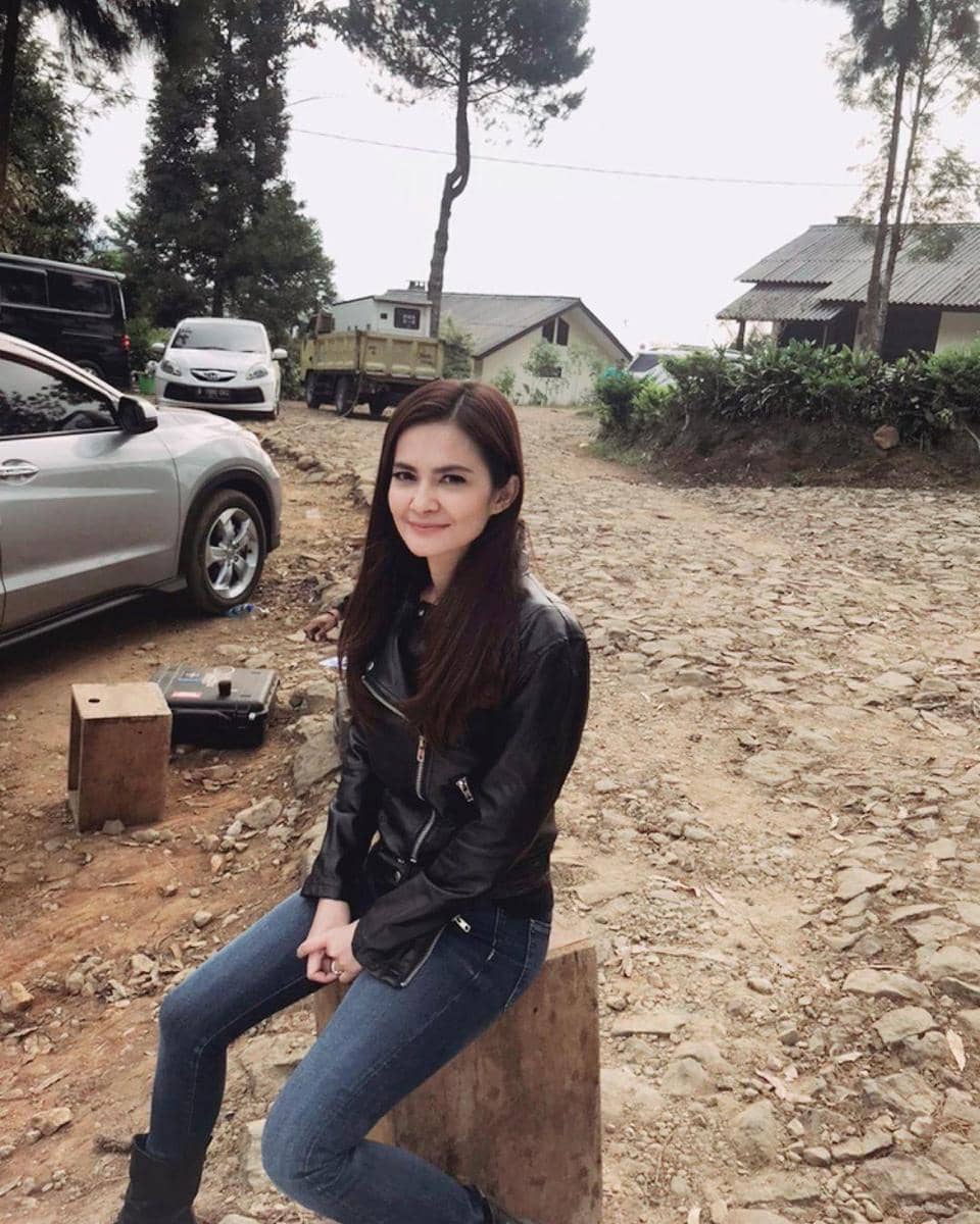 Instagram.com/cuttaryofficial