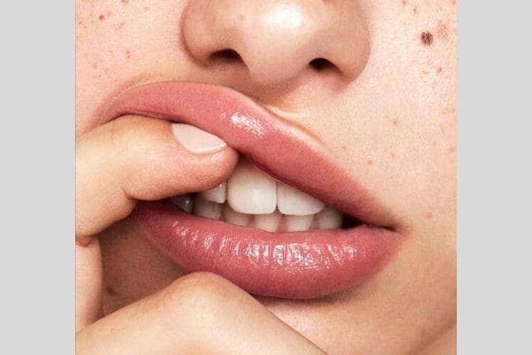 sarahredzikowski.com