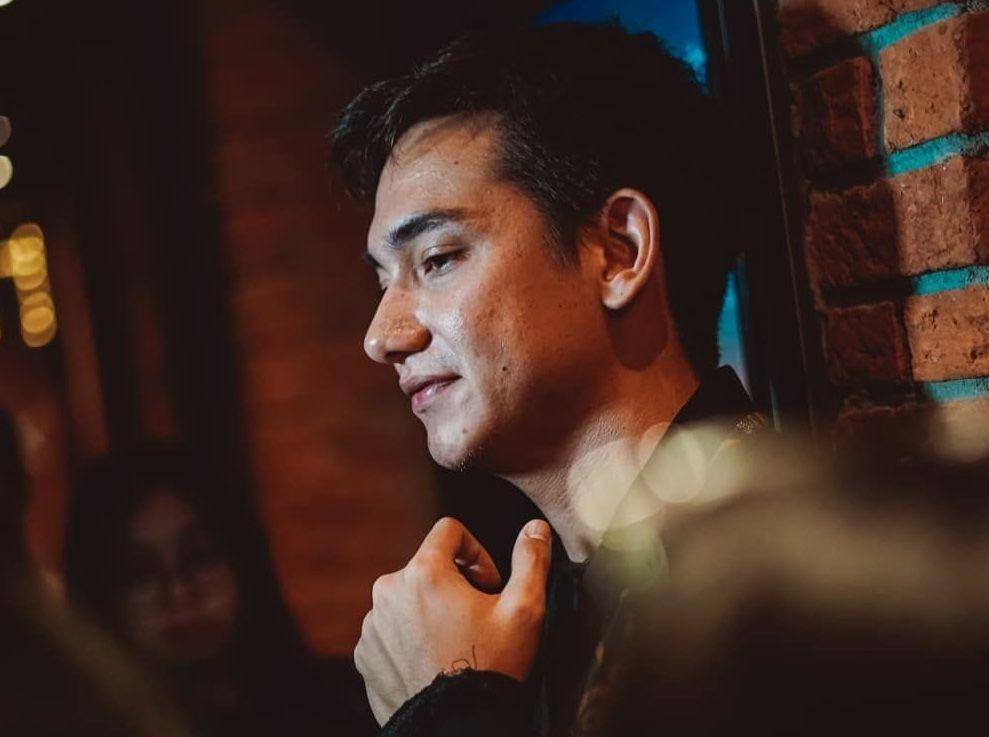 Ini 6 Film Adipati Dolken yang Meroketkan Namanya