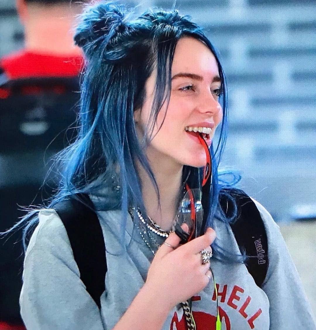 https://www.instagram.com/billieeilish/