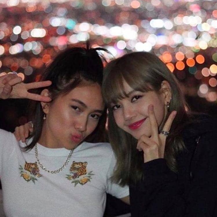 Instagram.com/nikizefanya