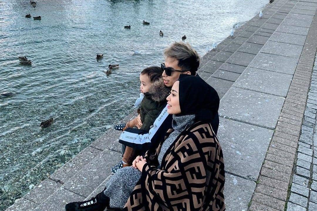 instagram.com/ rachelvennya