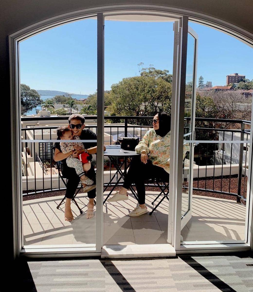 instagram.com/ rachelvennya