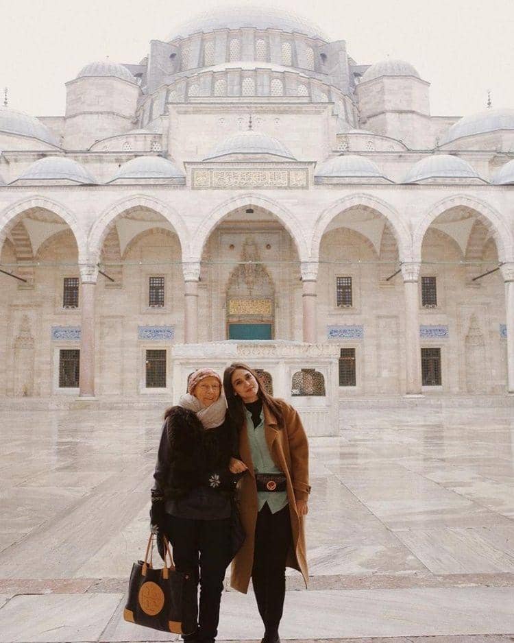 Instagram.com/lunamaya