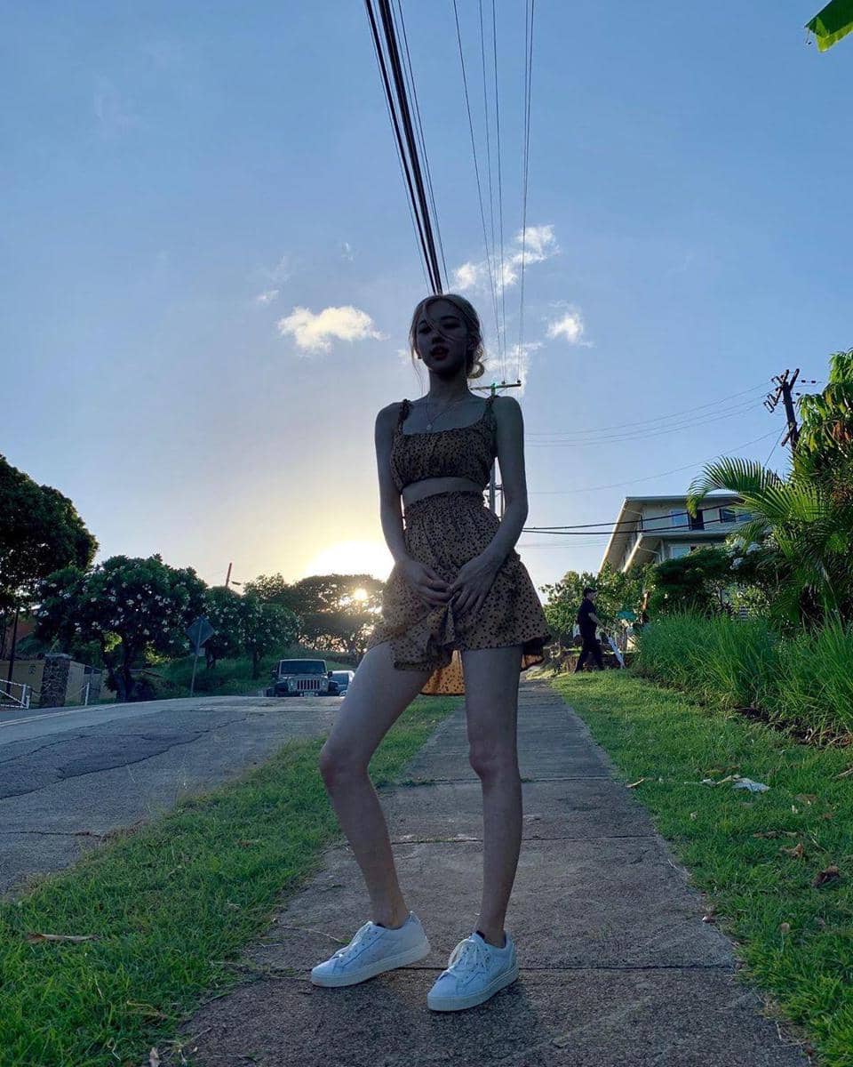 Instagram.com/roses_are_rosie