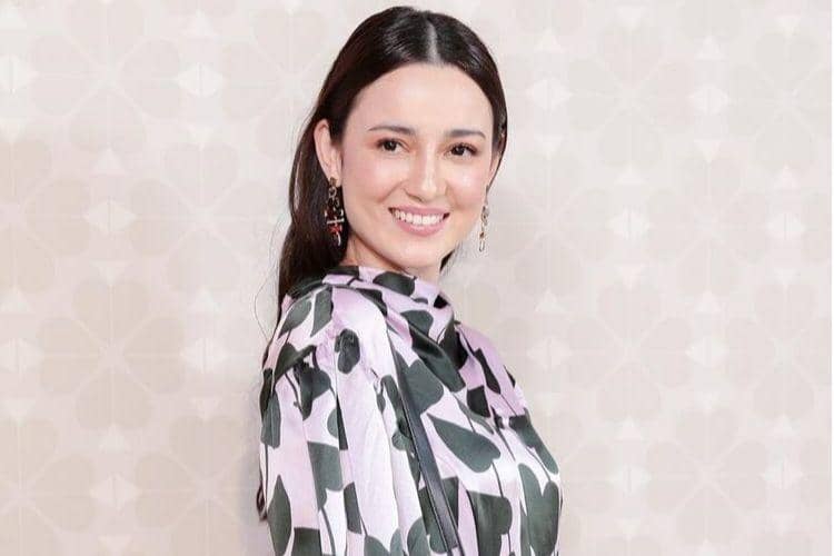 Instagram.com/julstelle